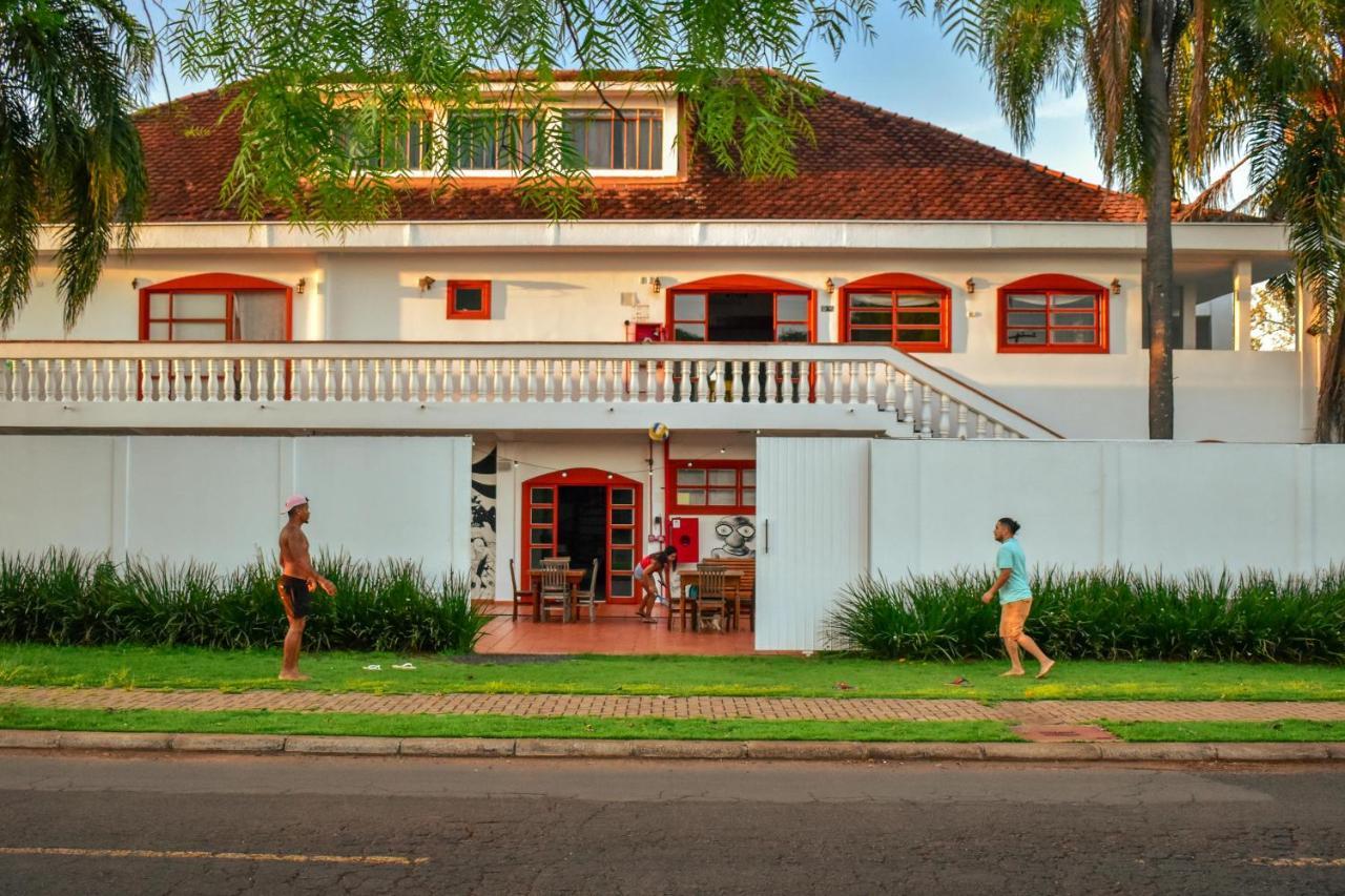 Hostel Poesia Foz do Iguaçu Buitenkant foto