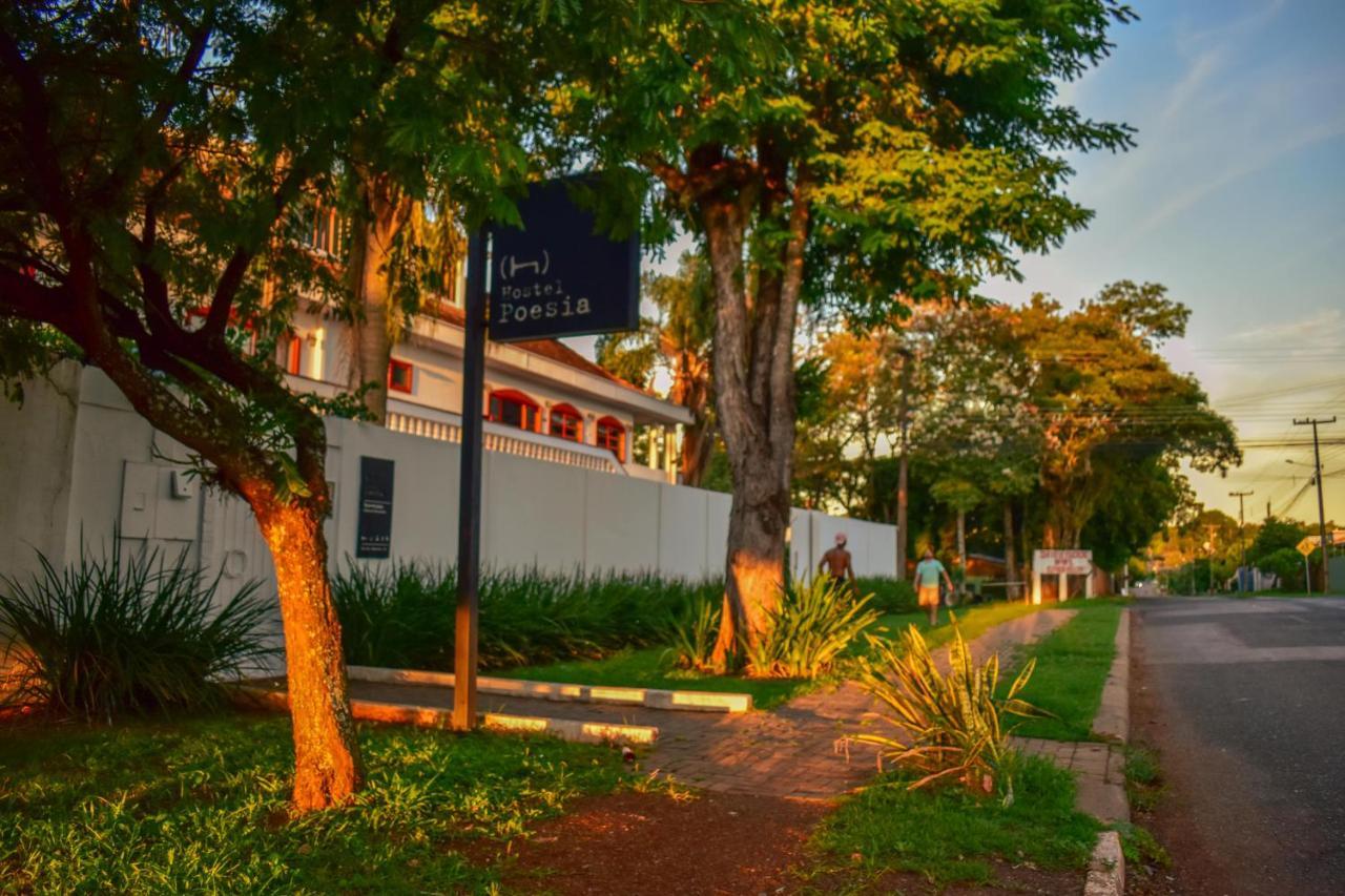 Hostel Poesia Foz do Iguaçu Buitenkant foto