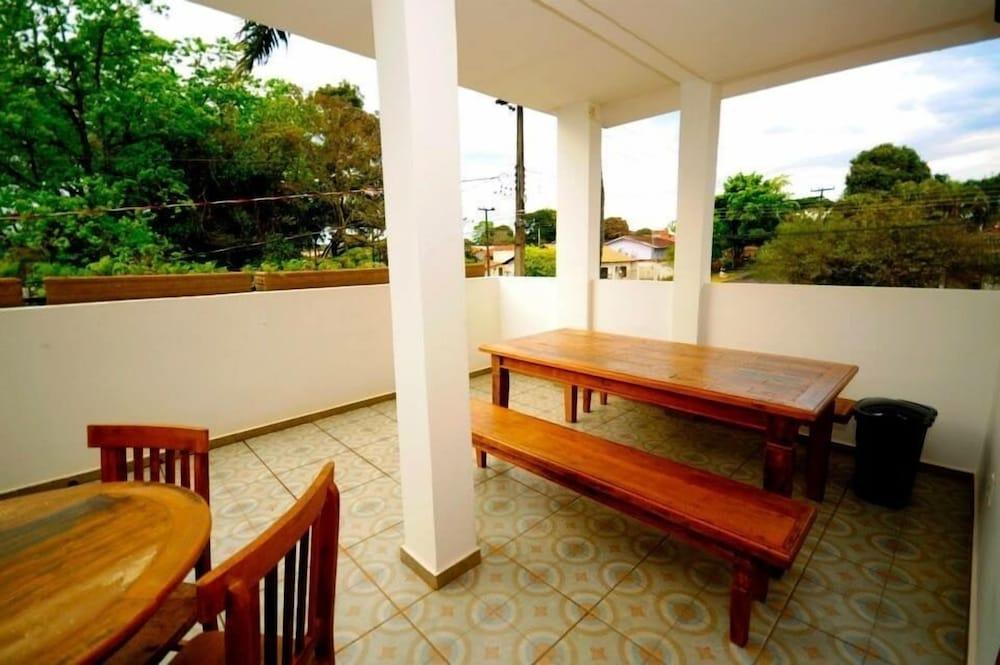 Hostel Poesia Foz do Iguaçu Buitenkant foto